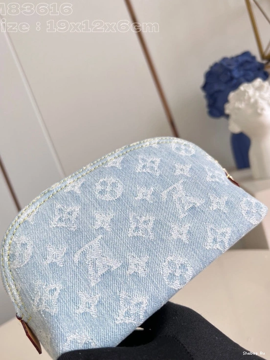 Cosmétique Pochette PM Louis Vuitton 0709